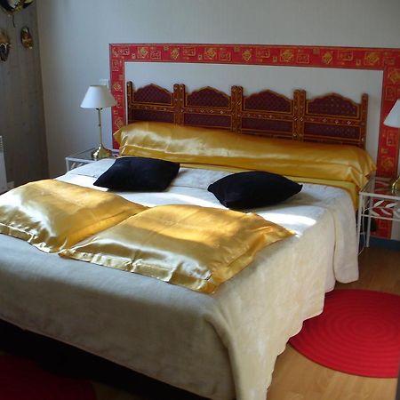 Chambre D'Hotes Dyrslot Bed & Breakfast Saint-Denis-de-Pile Bagian luar foto